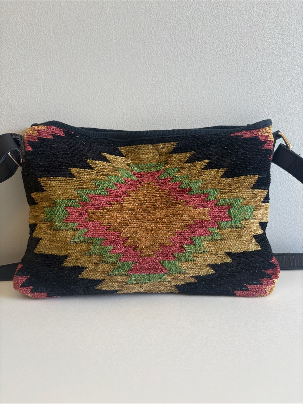 Raj‎ L.A. Southwestern Tapestry Crossbody Bag Genuine Leather